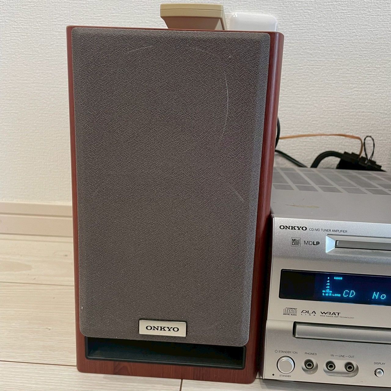 動作品】ONKYO/FR-N7TX/CD/MDコンポ/スピーカーD-N7TX付/リモコン付