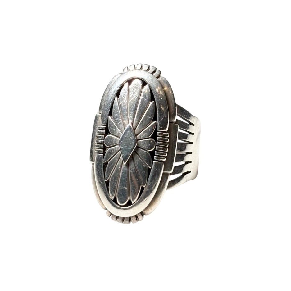 navajo HOWARD NELSON silver sunburst box ring - メルカリ