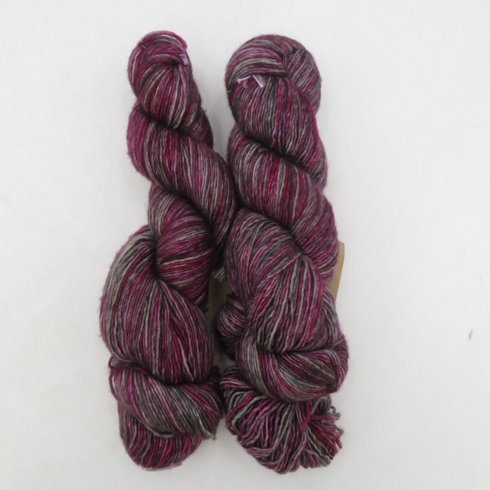 毛糸 MADELINETOSH マデリントッシュ tosh merino light 2カセ Black