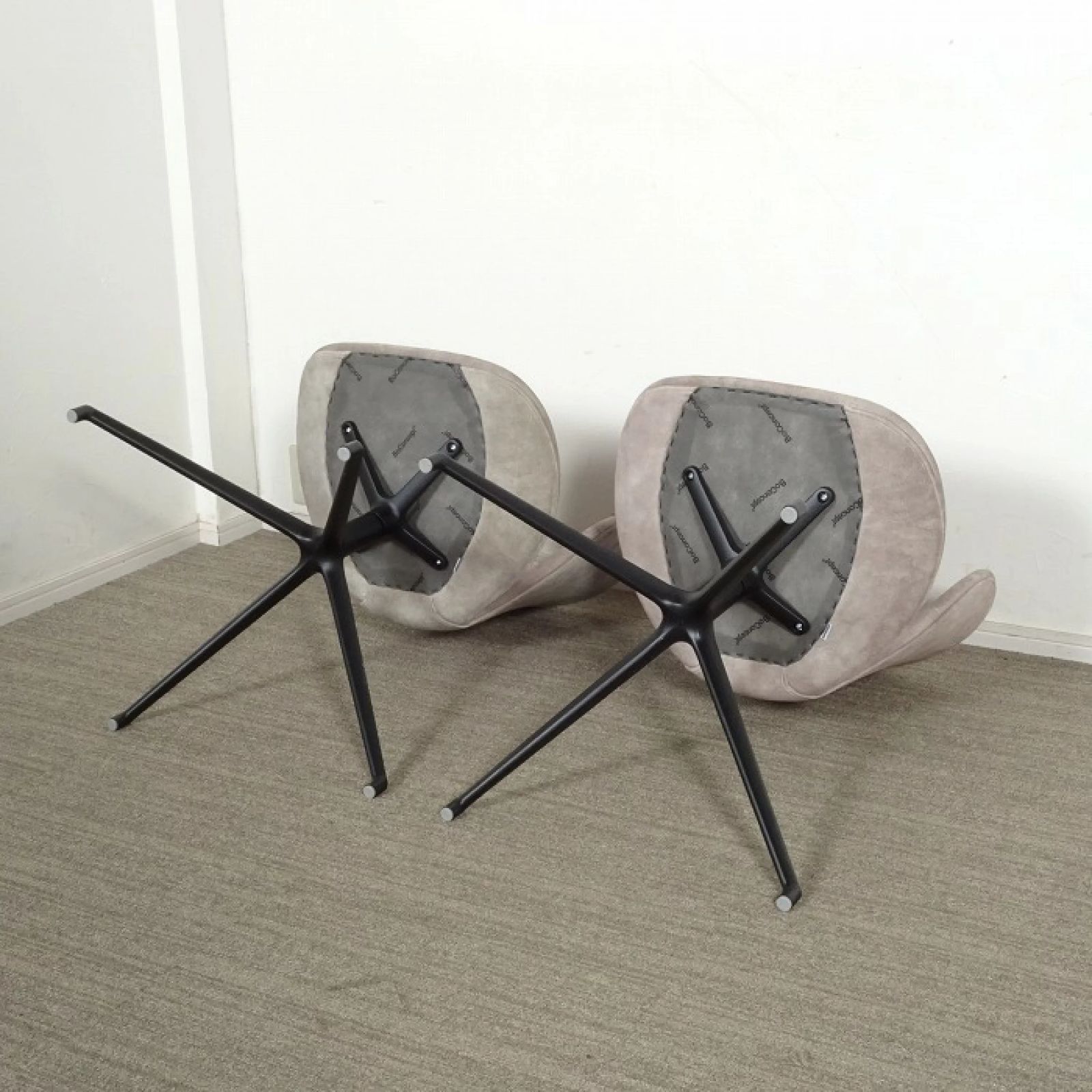 ◾︎SELUNO◾︎ 【展示美品】BoConcept ボーコンセプト Hamilton 