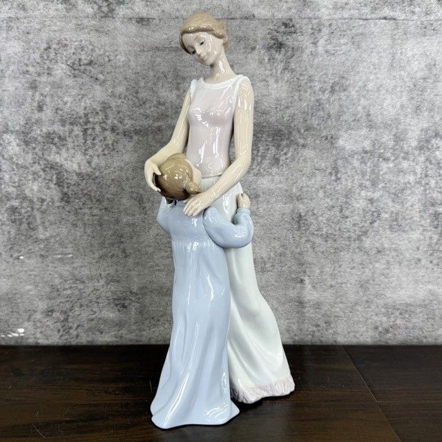 リヤドロ フィギュリン 【中古】LLADRO リヤドロ 大好きなママ 母と子