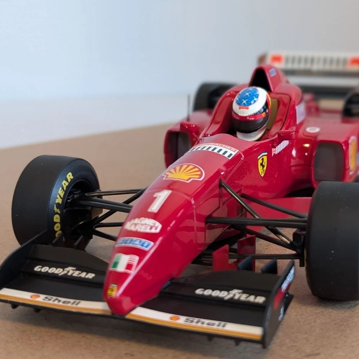 ミニチャンプス 1/18 フェラーリF310 ミハエル・シューマッハ