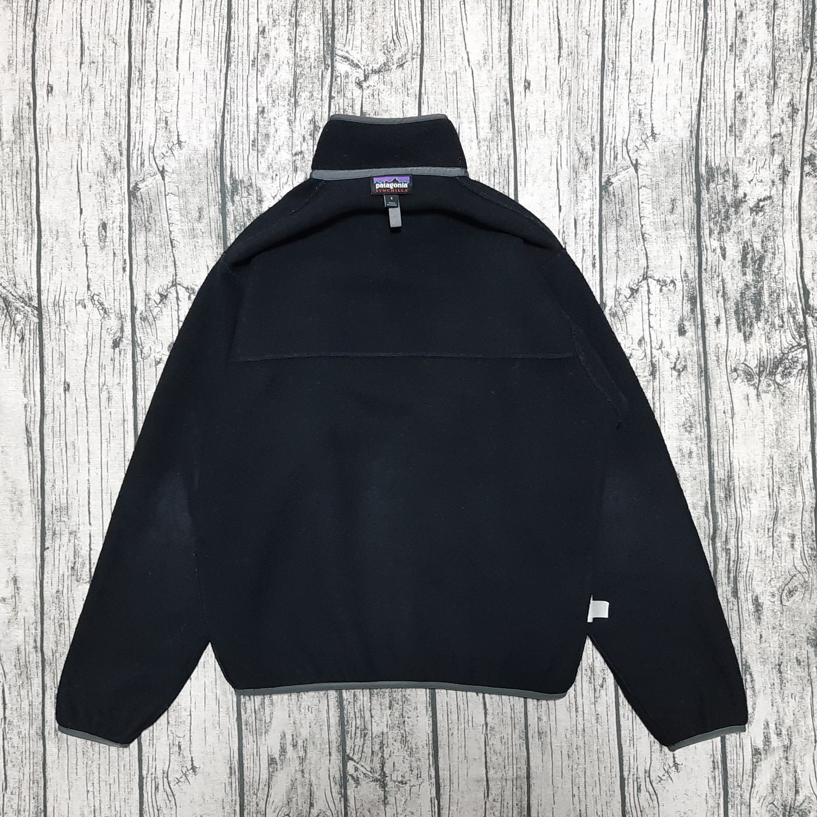 size S】patagonia ライトウェイト シンチラスナップT ブラック グレー 