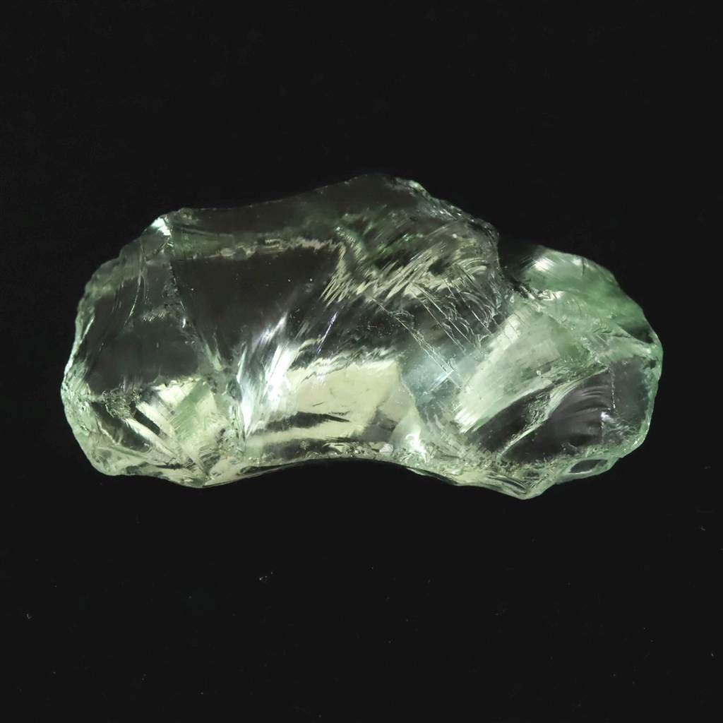 インドネシア産アンダラクリスタル ライトグリーン