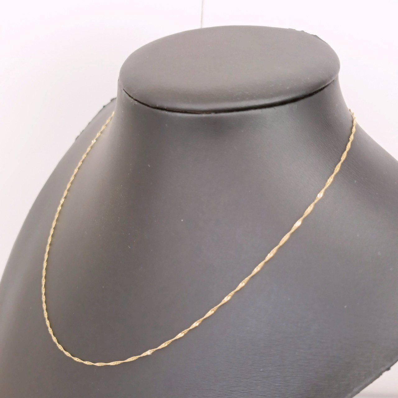 18金 K18 男女兼用 スクリューネックレス 1.06g 43.5㎝ Z221 - メルカリ