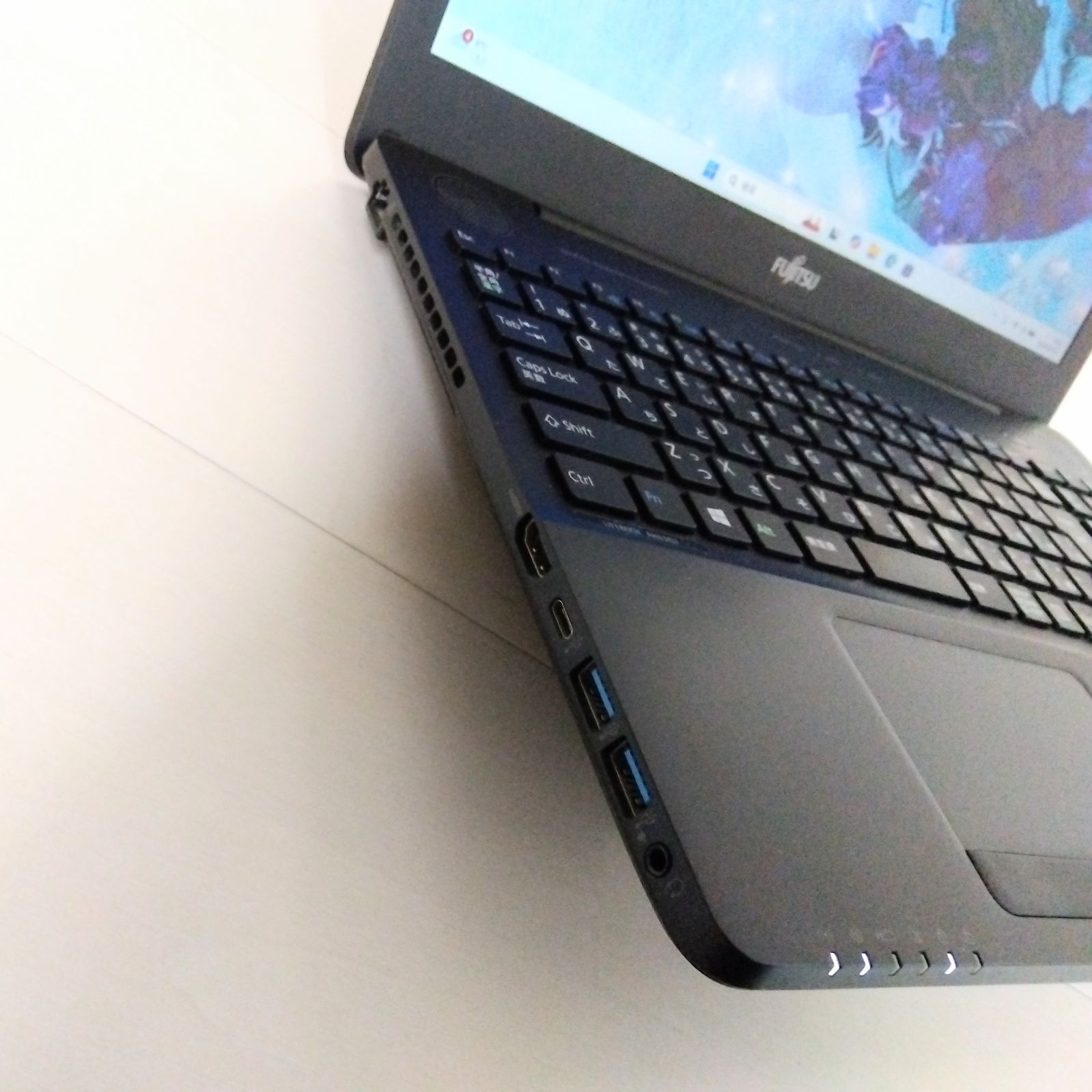 Windows11✨高速SSD✨富士通ノートパソコン✨カメラ＆Office付きPC✨51