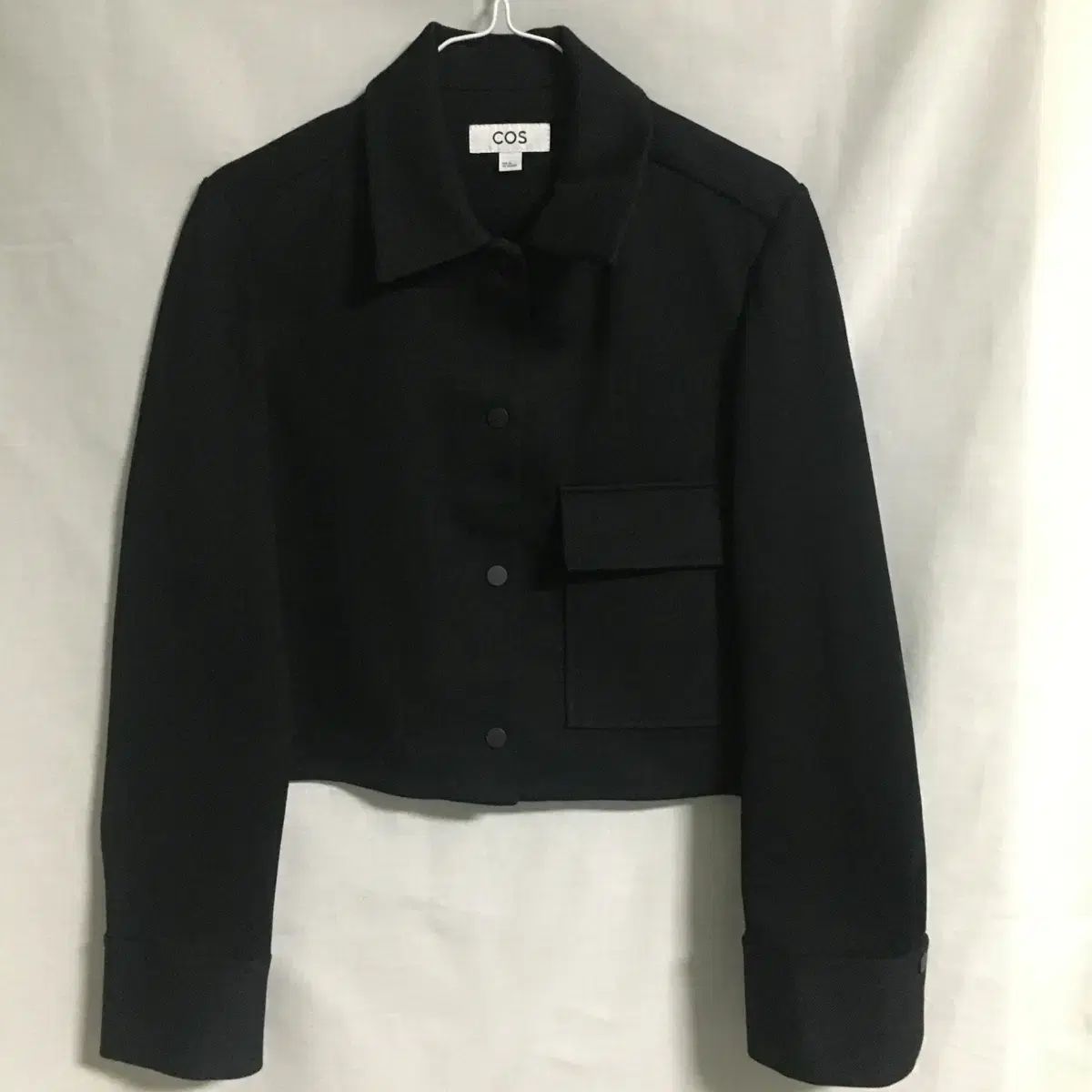 COS コス ブラック クロップド ツイル ジャケット XS - メルカリ
