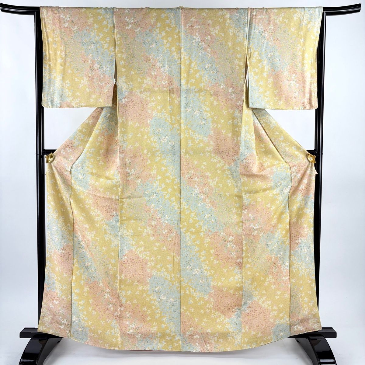 小紋 身丈160.5cm 裄丈65.5cm M 袷 萩 銀通し 金彩 ベージュ 正絹 秀品