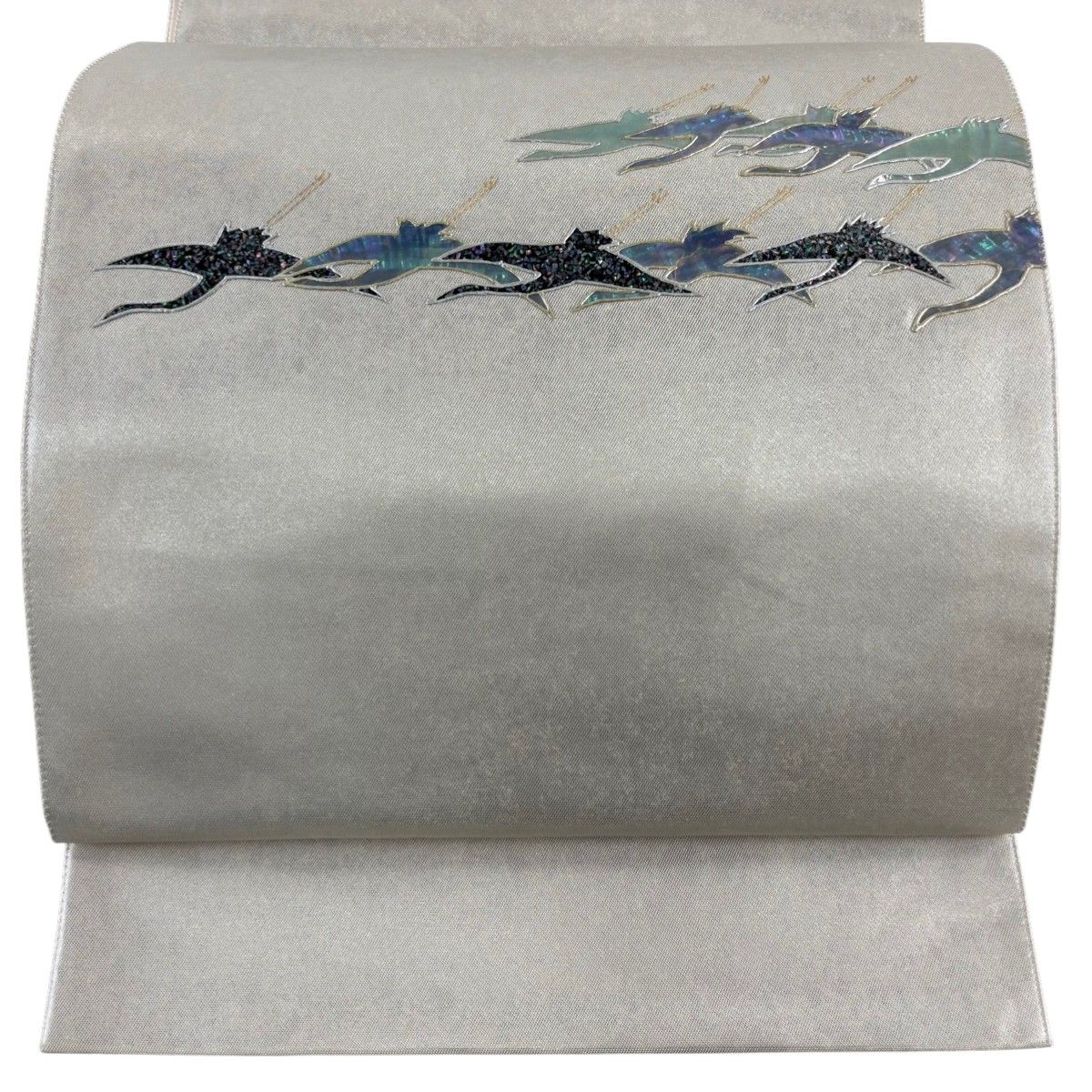 美品】 袋帯 名品 鶴 螺鈿 金銀彩 銀色 お太鼓柄 正絹 【中古】 - メルカリ