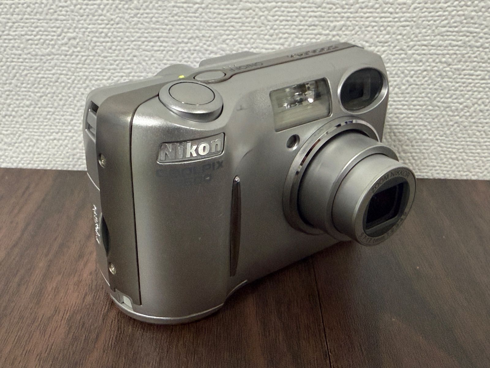 Nikon COOLPIX 5600 5.7-17.1mm 単三 - メルカリ