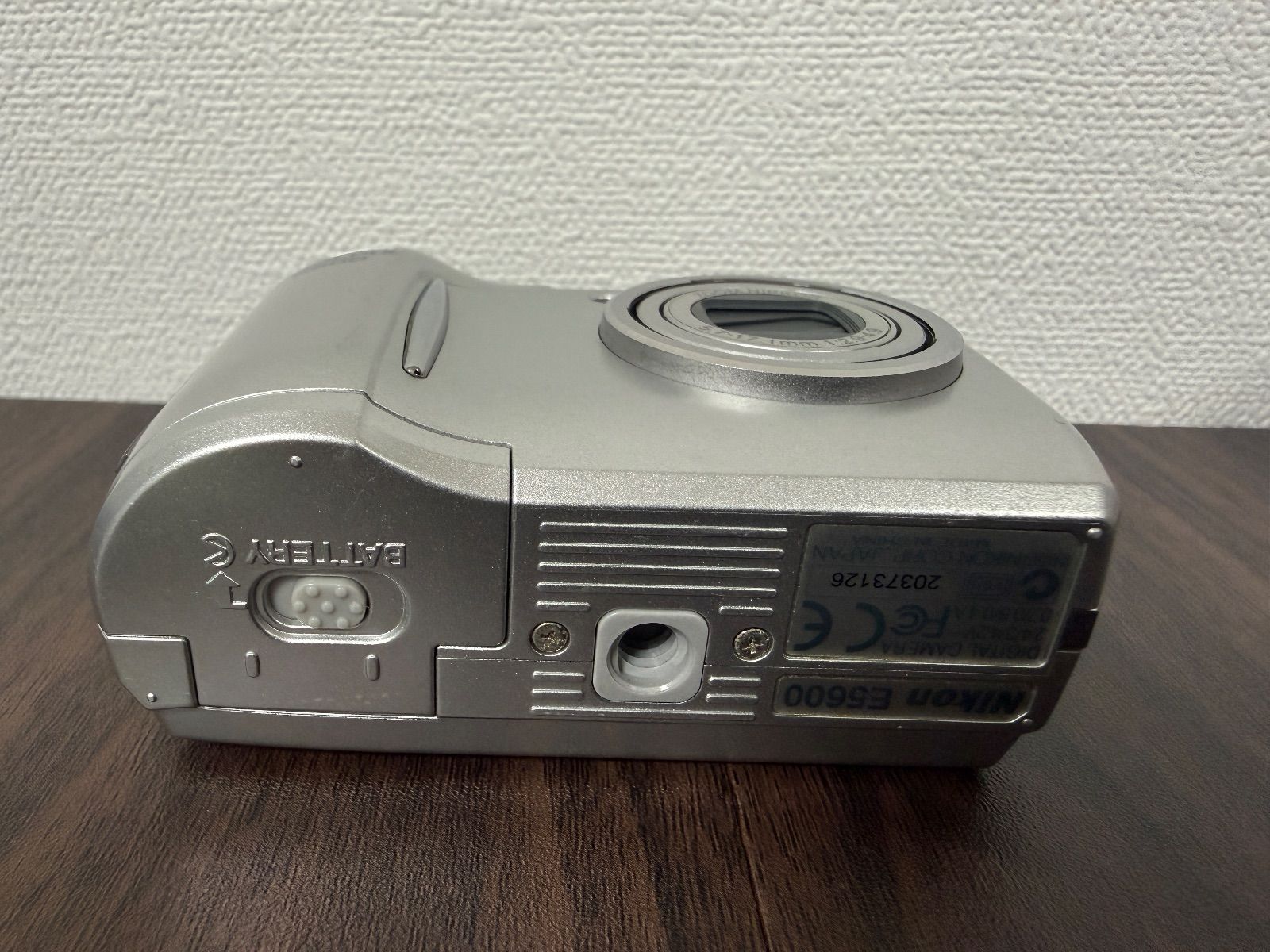 Nikon COOLPIX 5600 5.7-17.1mm 単三 - メルカリ