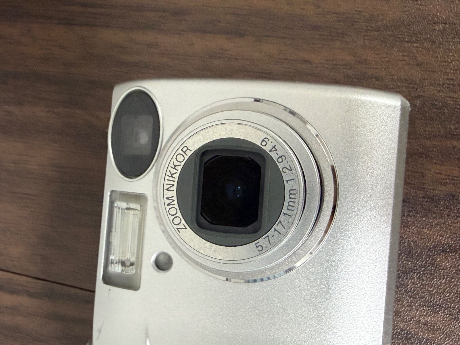 Nikon COOLPIX 5600 5.7-17.1mm 単三 - メルカリ