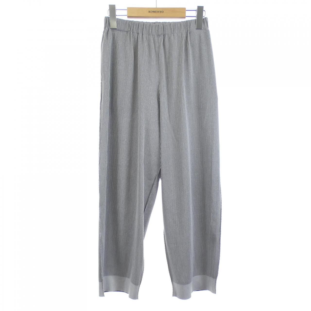 プリーツプリーズ PLEATS PLEASE PP53KF613 パンツ - メルカリ