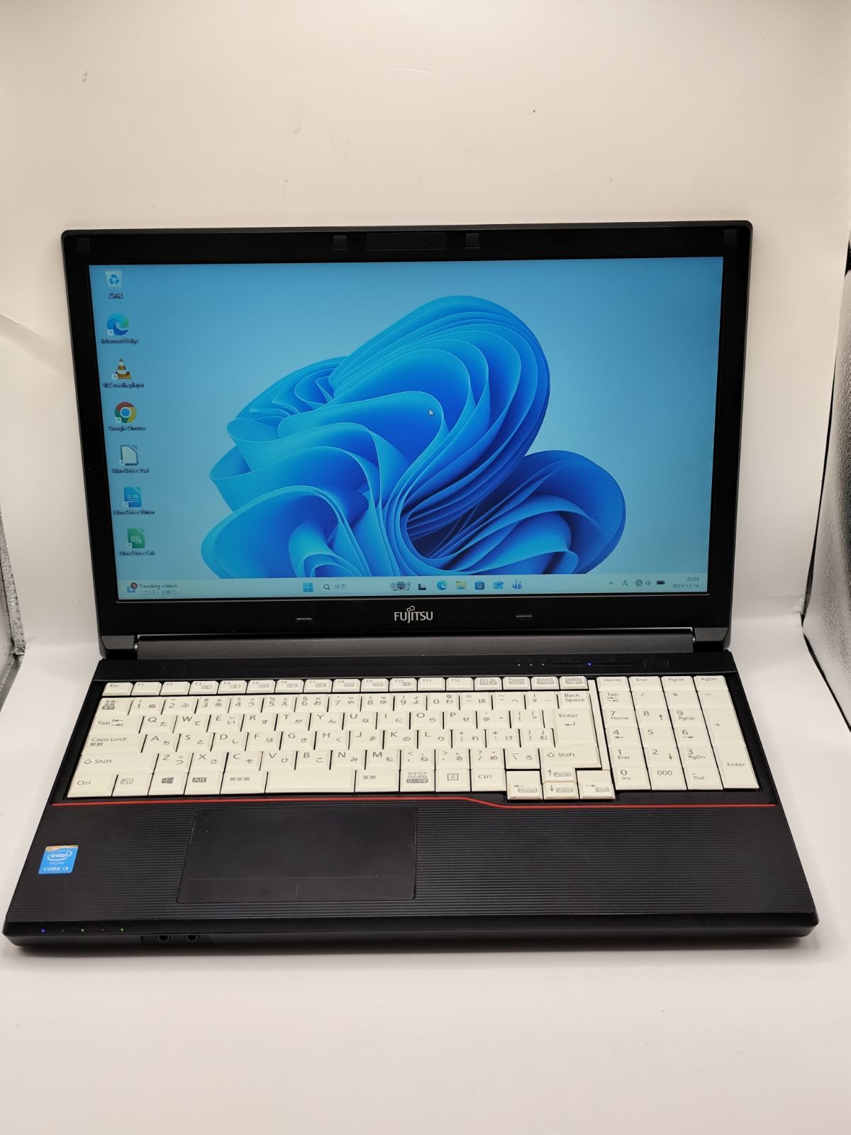 富士通LIFEBOOK A574/MX i3 SSD128GB Win11 中古 - メルカリ