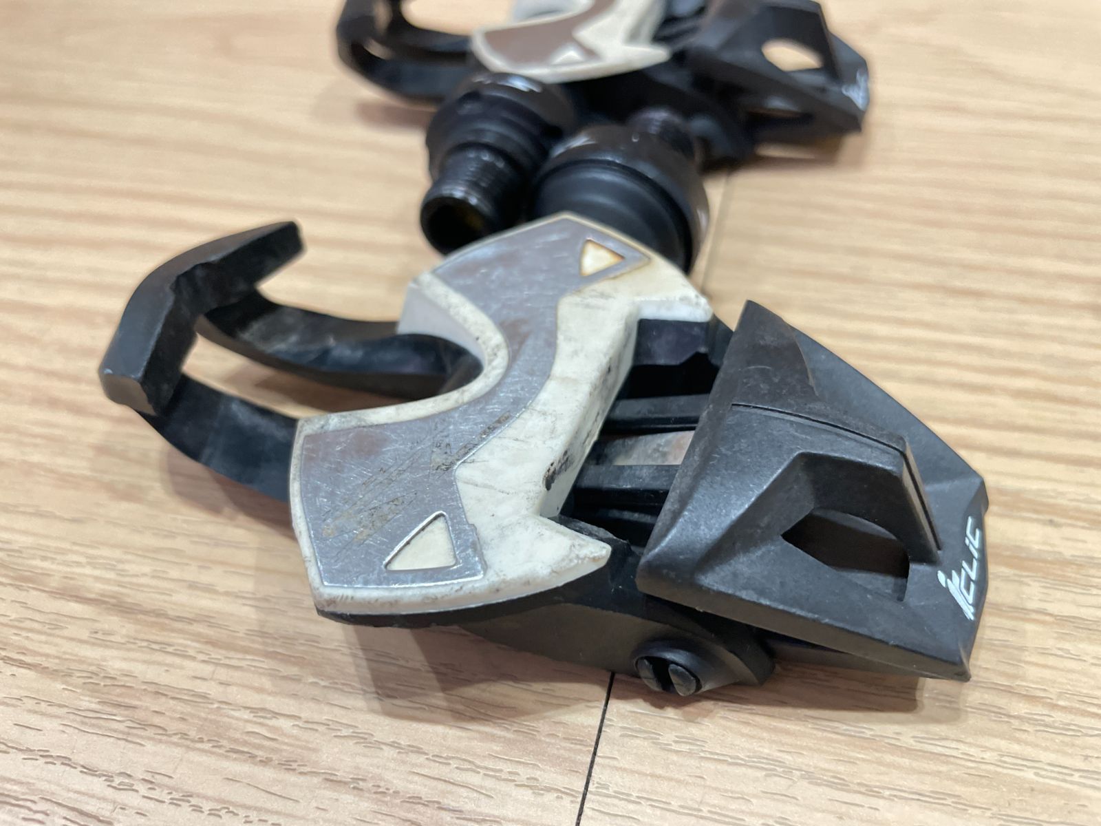 P3915 □USED□MAVIC マビック ZXELLIUM SL ゼリウム ビンディング