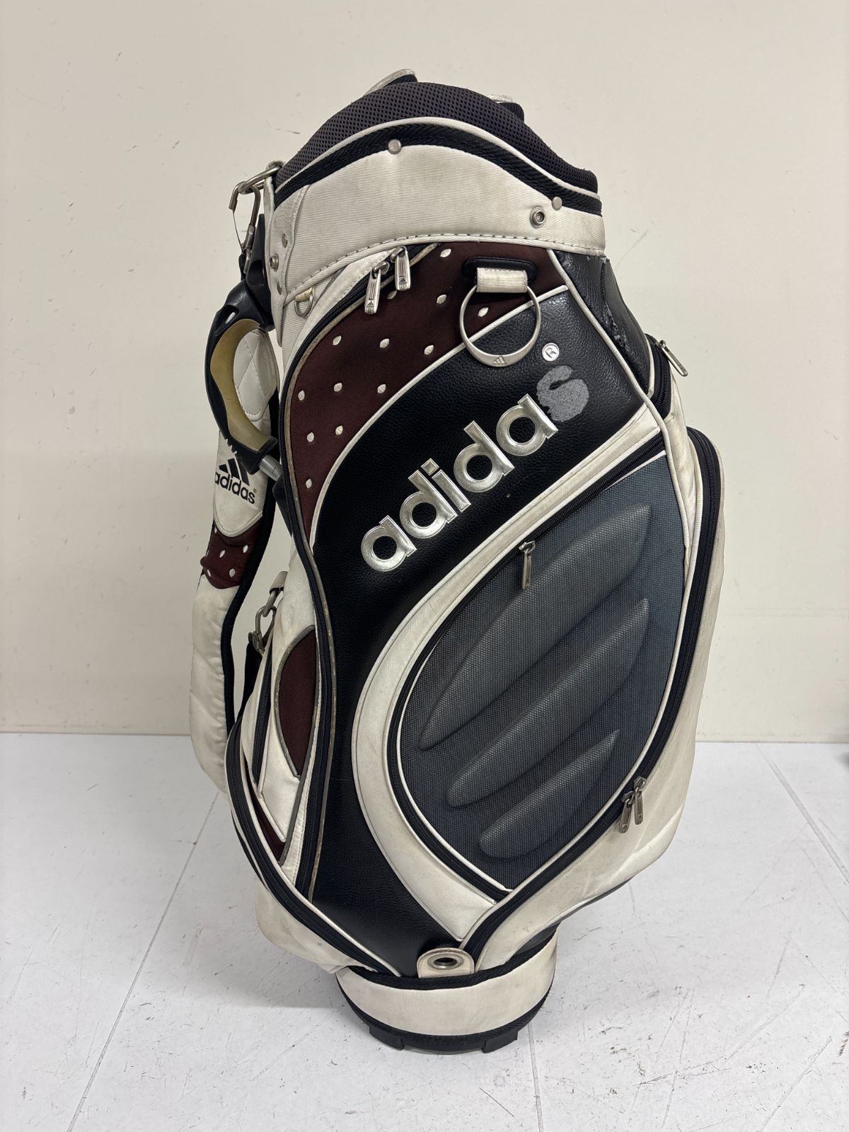 送料無料 アディダス adidas キャディバッグ ゴルフバッグ 5分割