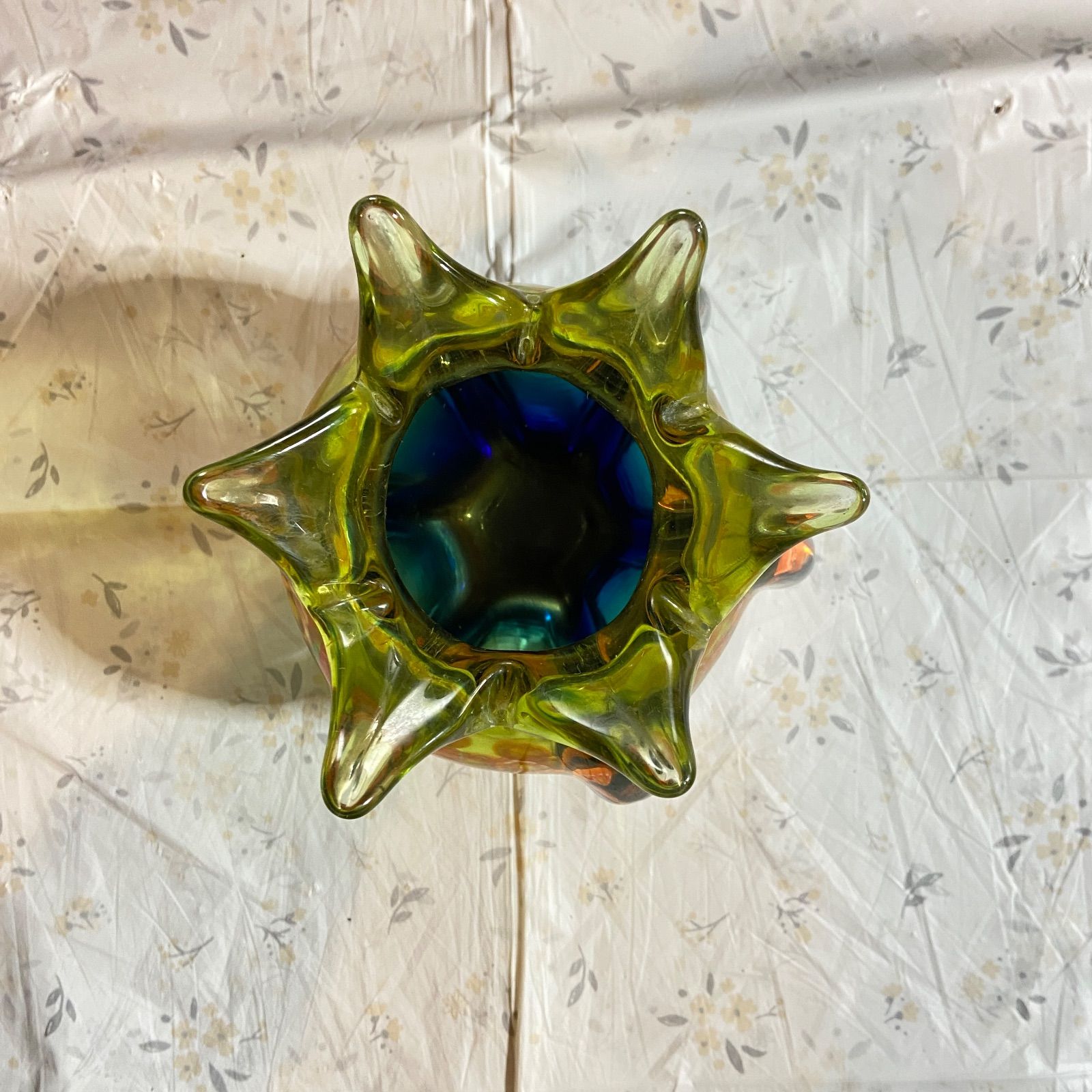 マルティグラス（Multi Glass）製のガラス花瓶（フラワーベース） 昭和