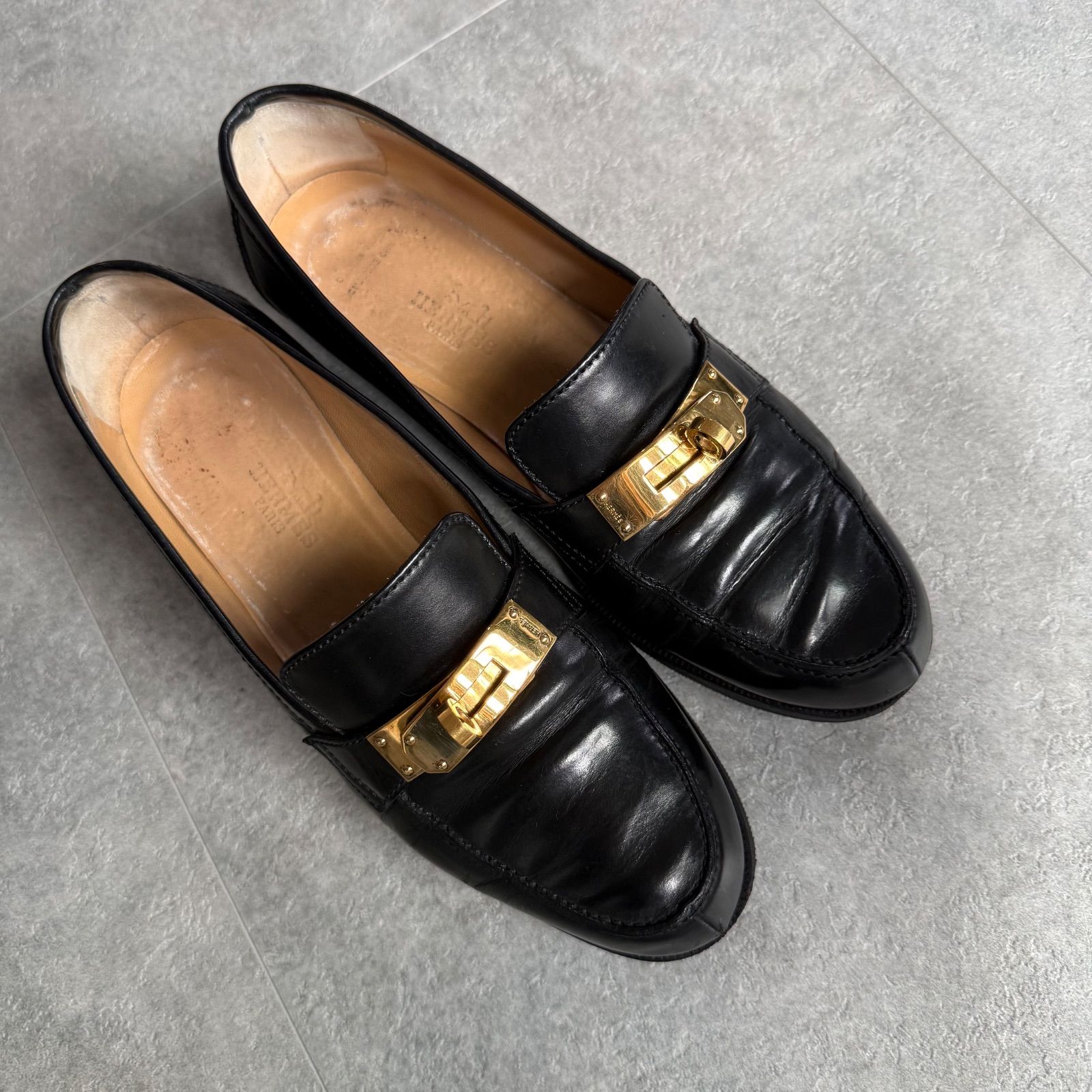 HERMES エルメス ケリー ローファー ターンロック ブラック ゴールド