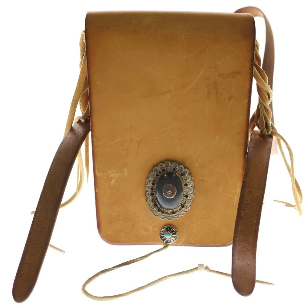 goro's (ゴローズ) メタル付き特大フラワーコンチョ 金縄ターコイズ