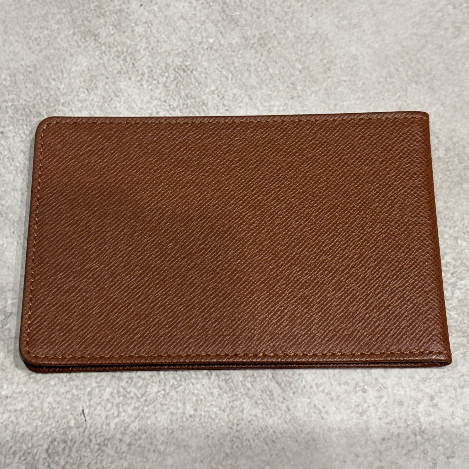 Louis Vuitton ルイヴィトン タイガ Taiga パスケース カードケース