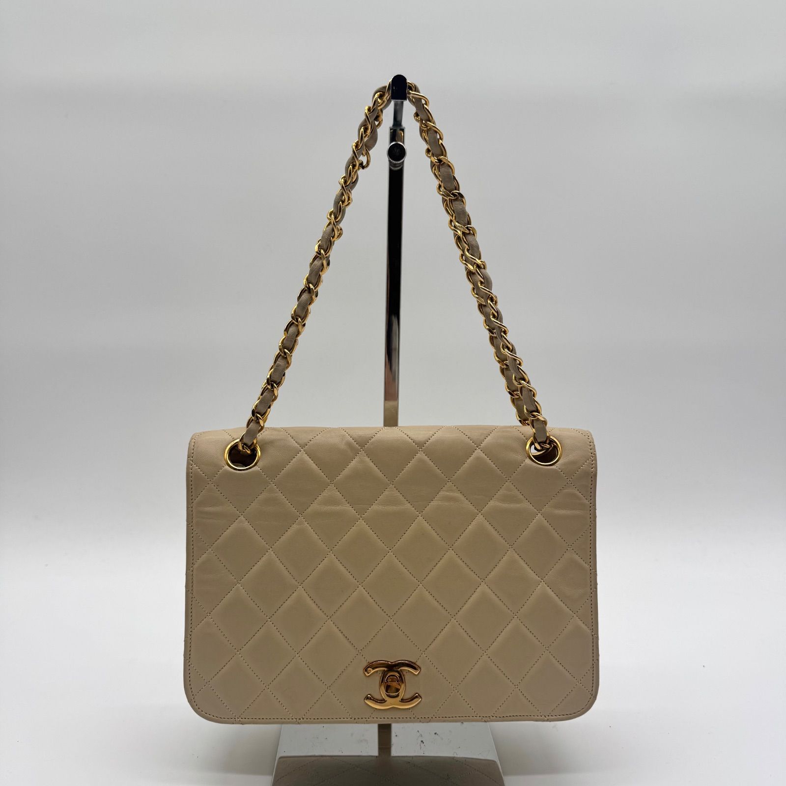 CHANEL ベージュレザー CCロゴ ショルダーバッグ ヴィンテージ 【公式 