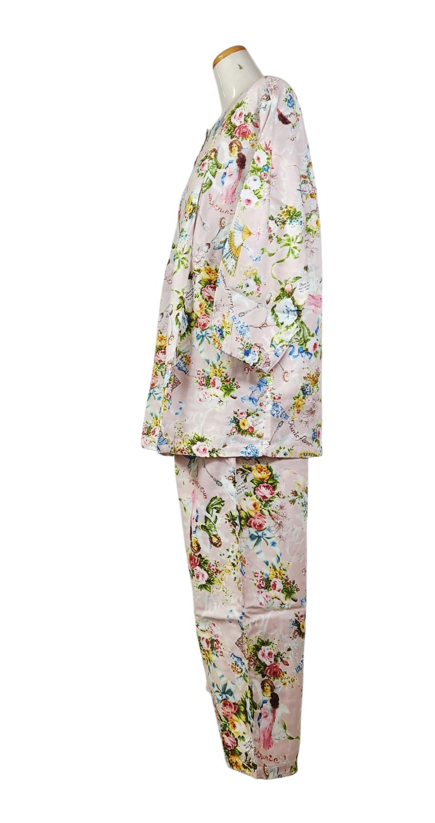 鴨居羊子パジャマ 新品未使用‼️TUNIC 春夏 9分袖 全開きのパジャマ W