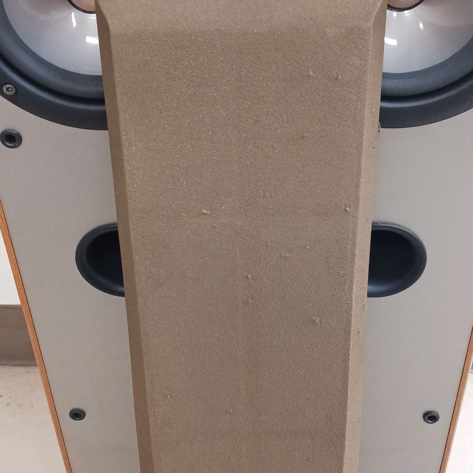 中古品】YAMAHA（ヤマハ）フロアスタンディングスピーカー NS-120