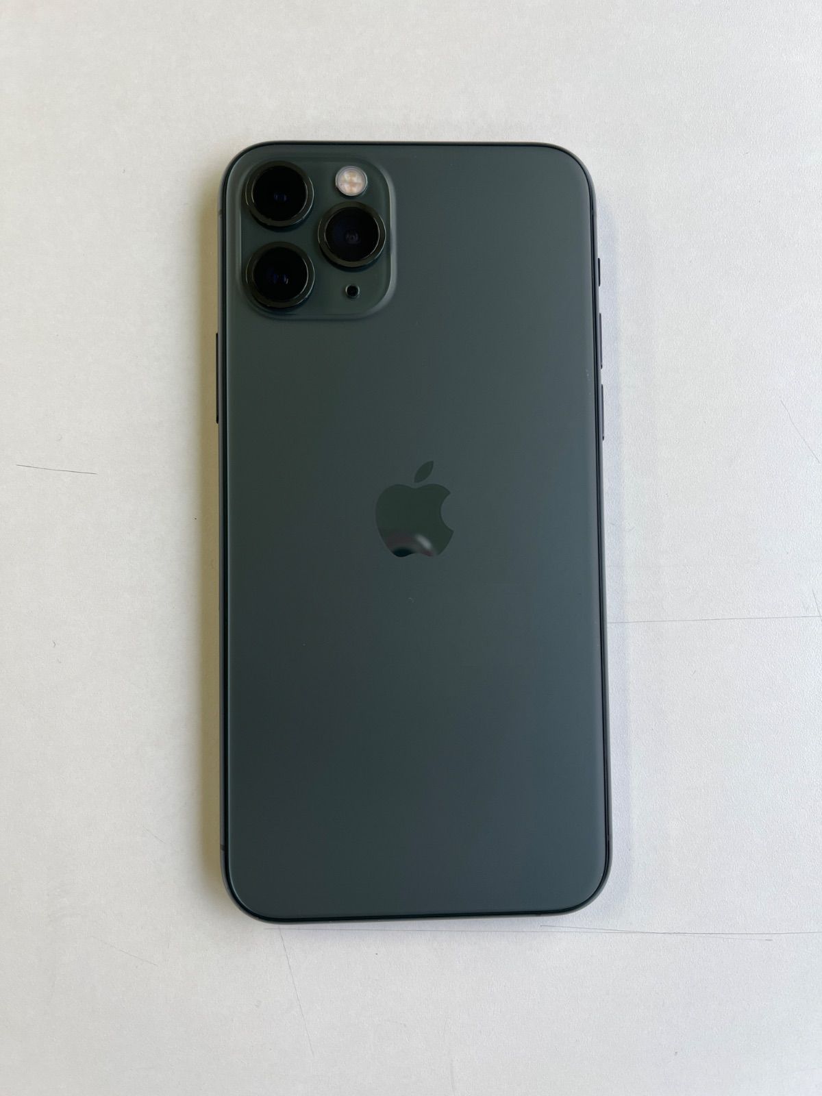 美品 iPhone 11 Pro 64GB ミッドナイトグリーン バッテリー98% MWC62J
