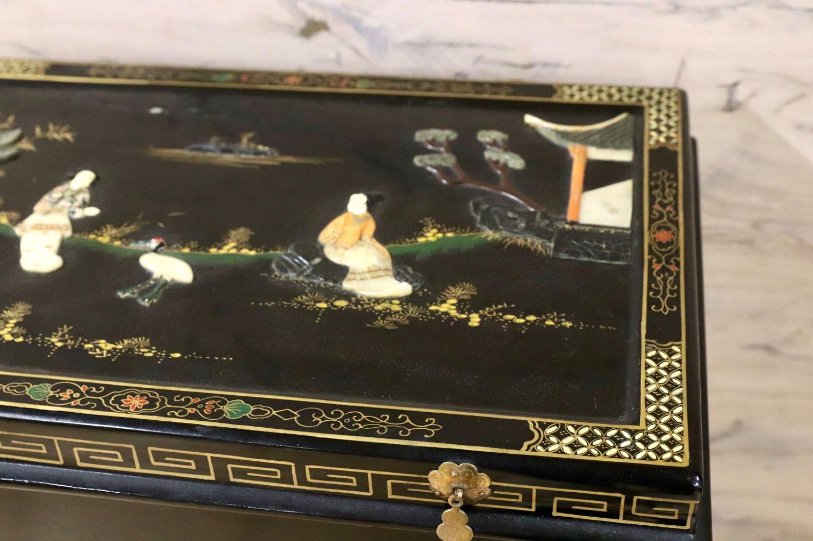 GMIK893○螺鈿細工 唐木調 小箪笥 / ジュエリーチェスト 中国美術