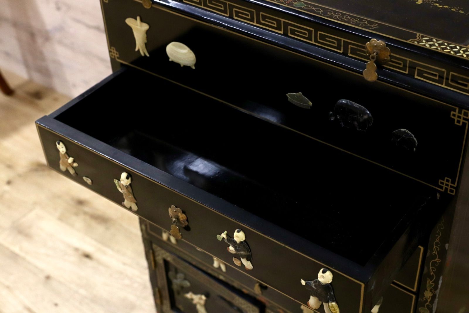 GMIK893○螺鈿細工 唐木調 小箪笥 / ジュエリーチェスト 中国美術