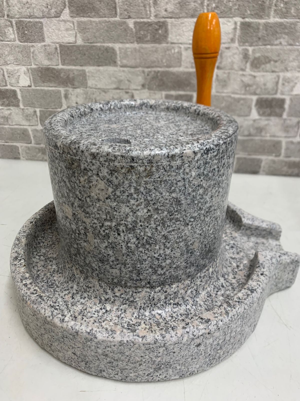 石臼 手動製粉機 レトロ - メルカリ