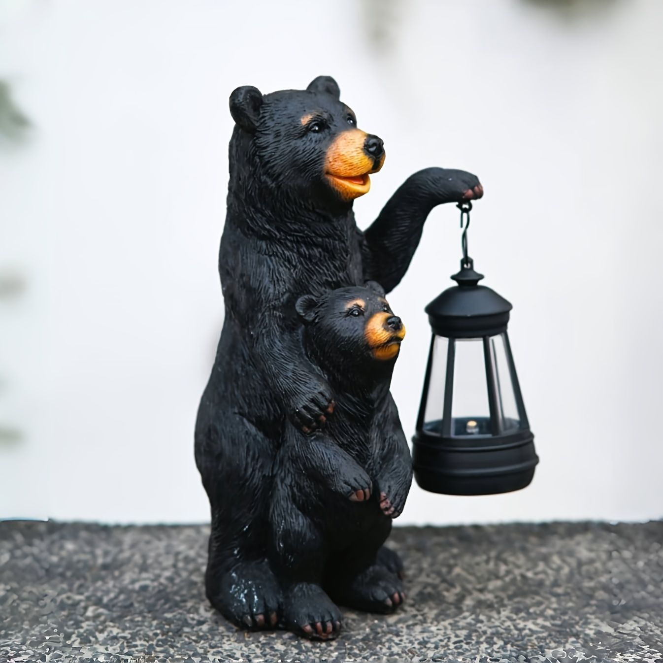 ソーラーライト ガーデンライト ガーデンオーナメント ランタンを持っ