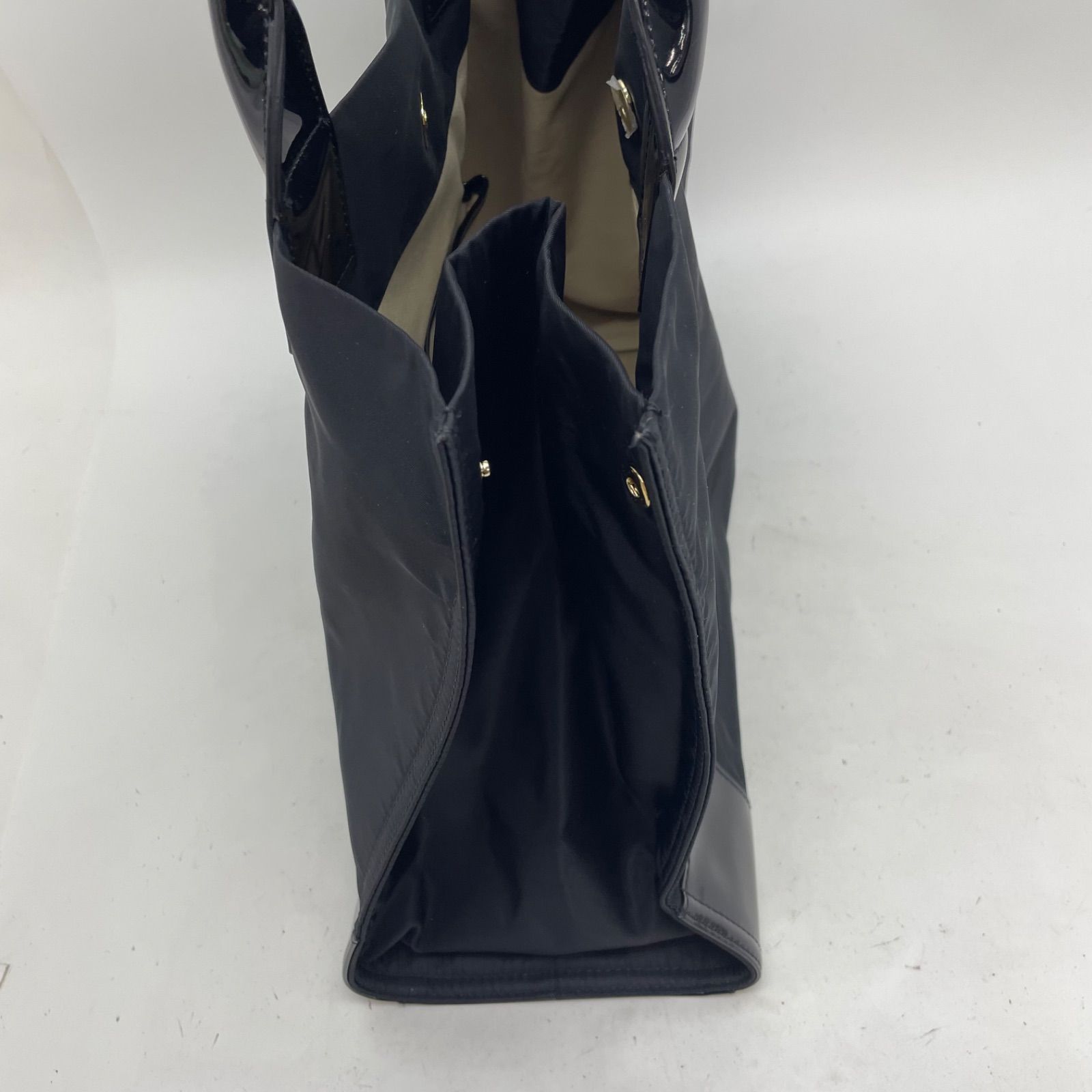 トリーバーチ トート バッグ エラ ナイロン 黒 A3 旅行 マザーズ GB361