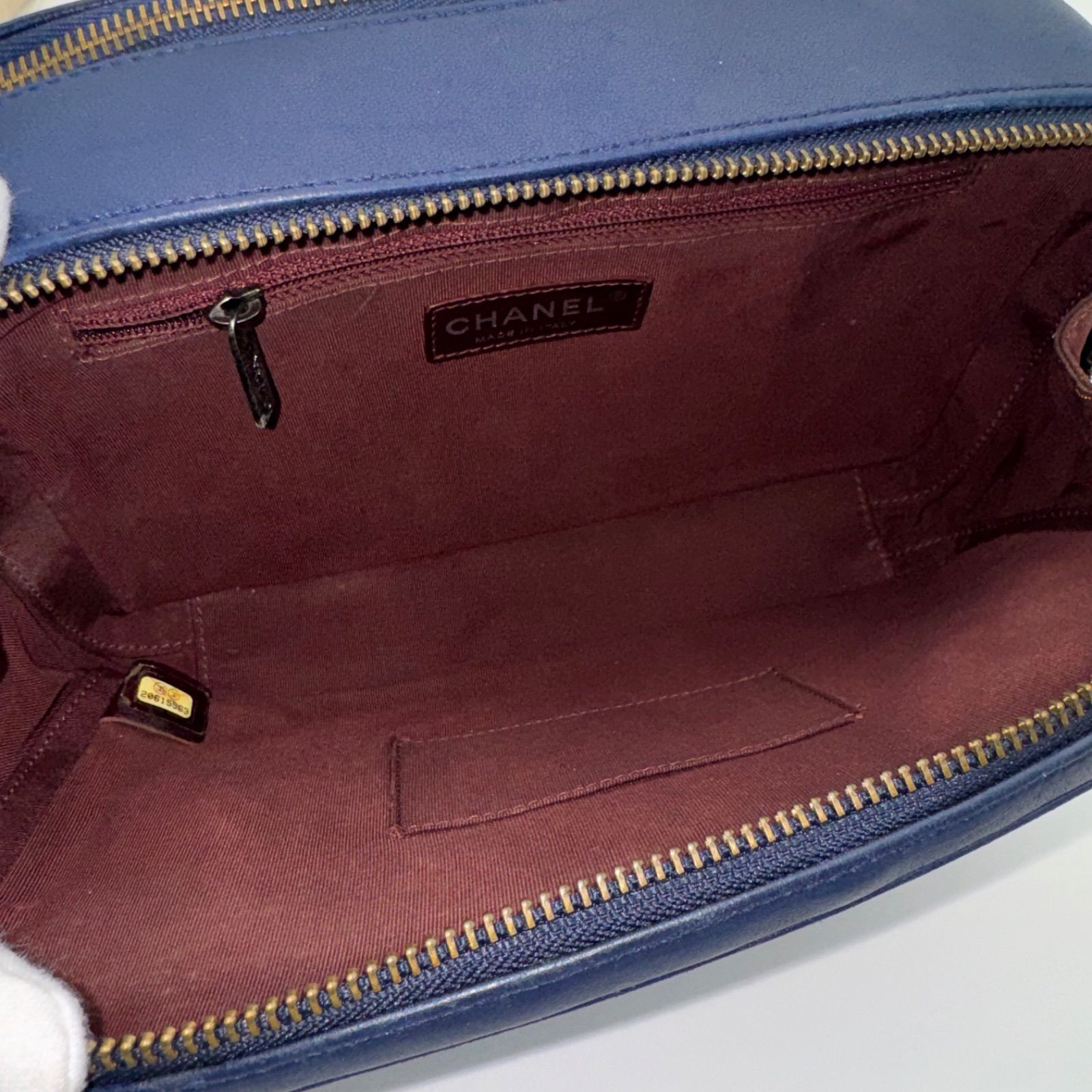 人気✨CHANEL シャネル ショルダーバッグ ボーイ カメラバッグ ココ