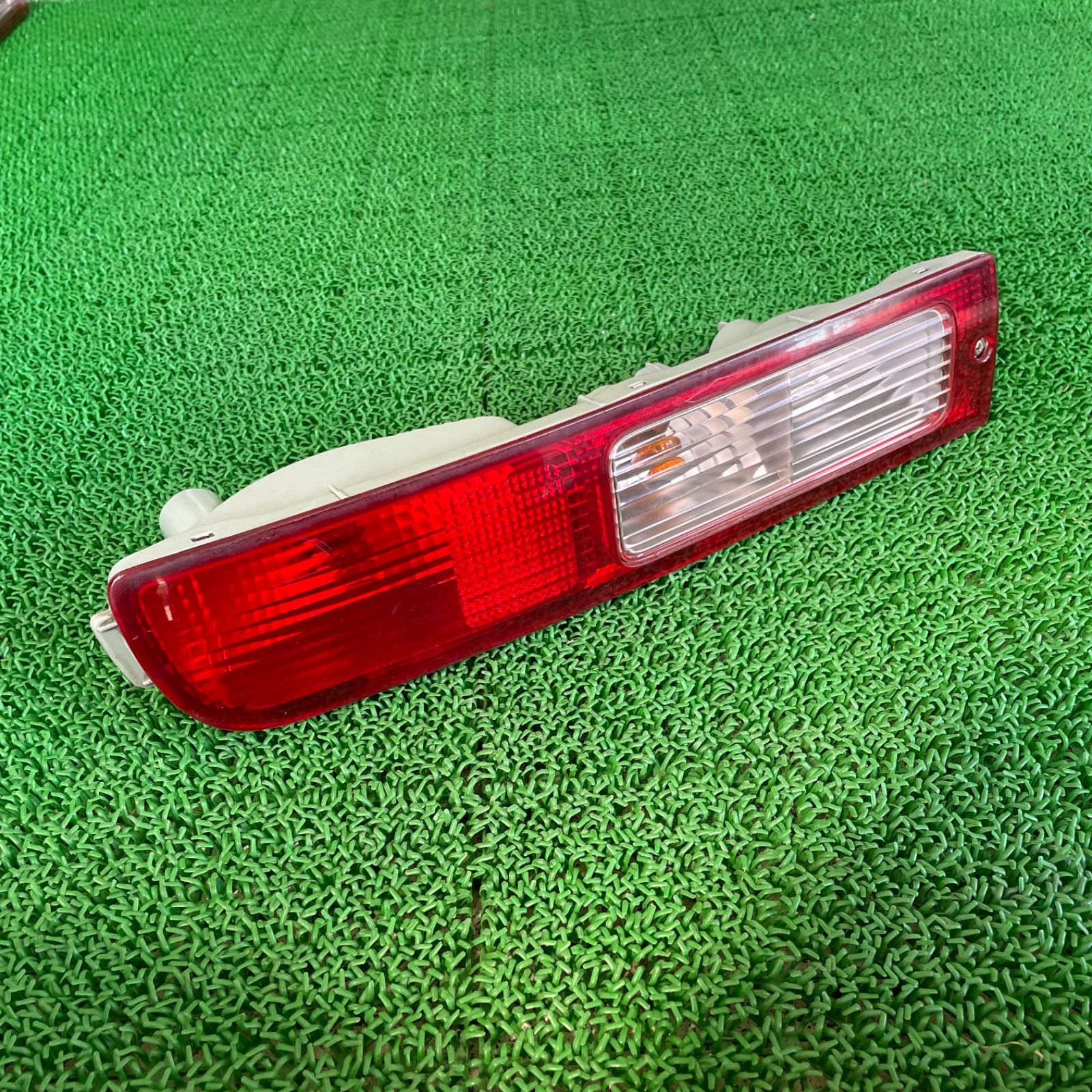 S321V ハイゼット 左テールランプ KOITO 220-51771 No.9703 - メルカリ