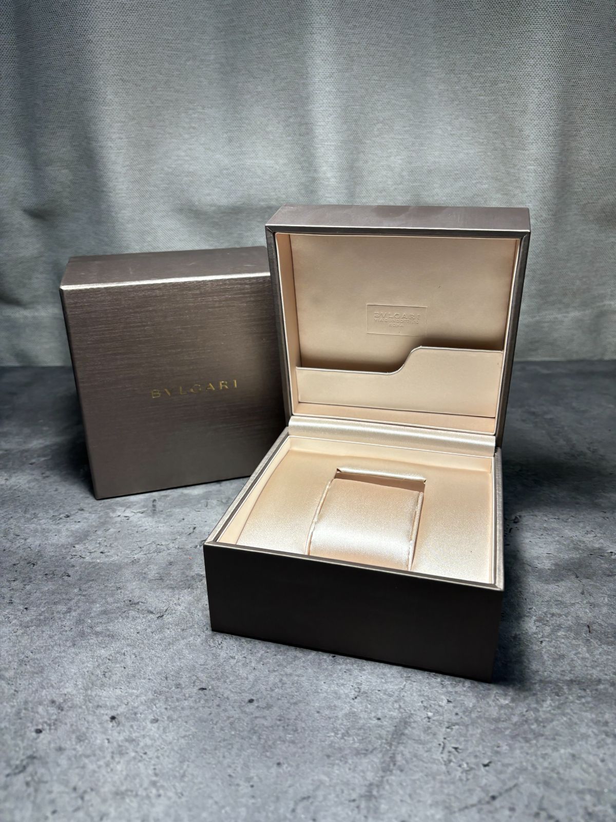 ブルガリ BVLGARI 時計 箱 BOX 空箱 付属品なし - メルカリ