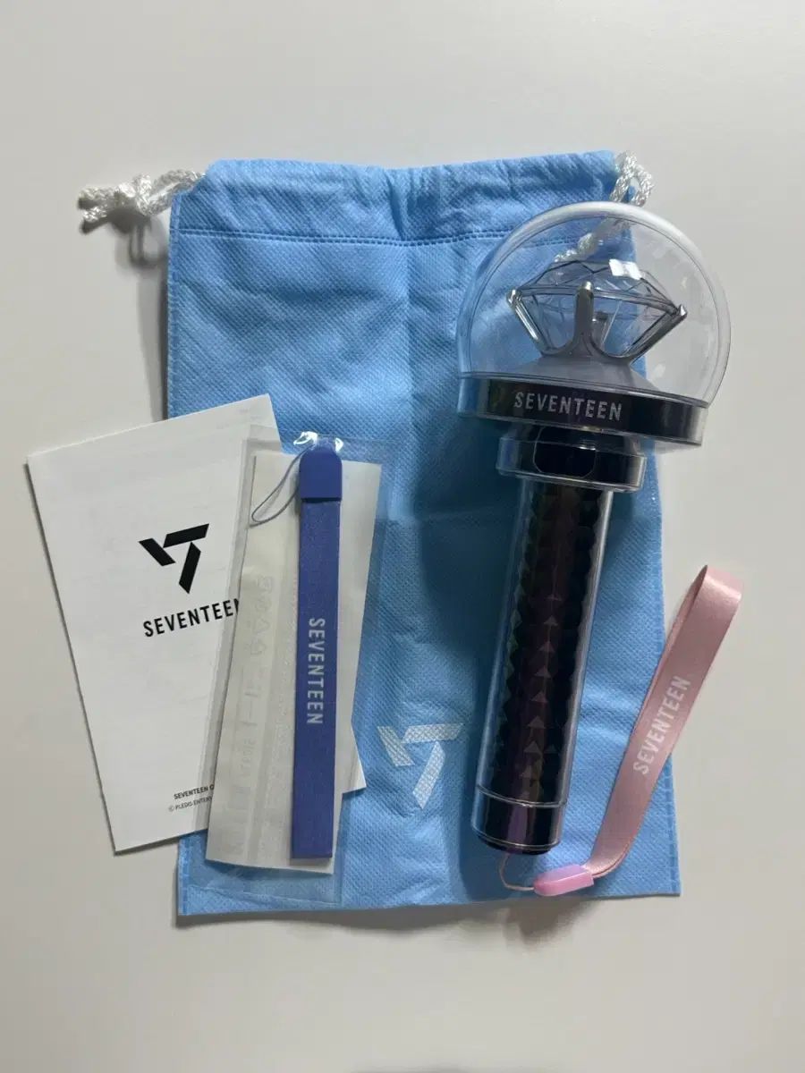 SEVENTEEN(セブンティーン・セブチ) 公式 ペンライト カラット棒