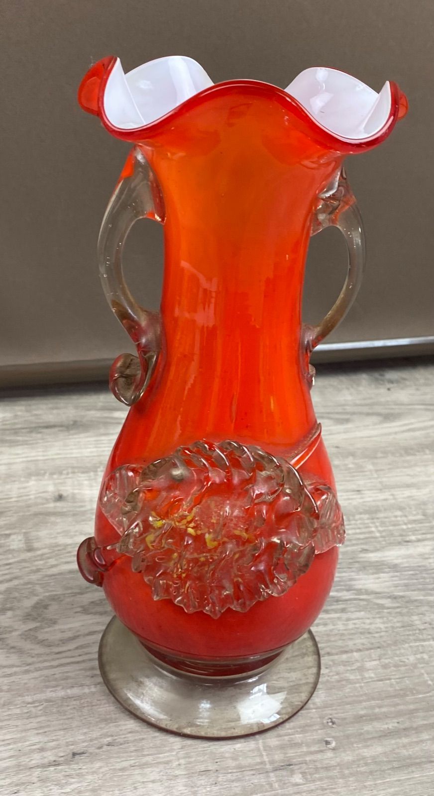 フラワーベース 花瓶 朱色 ガラス 昭和 レトロ 26WK0333 - メルカリ