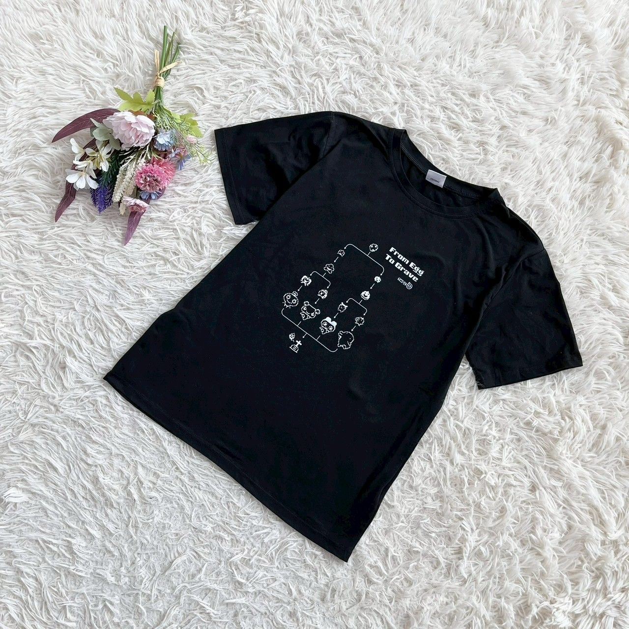 “Tamagotchi” T-shirt short sleeve memecchi flower watchi momecchi kuchi pachi dot picture thank you mart collaboration celebration mobile phone two! Tamagotchi Plus black (L)