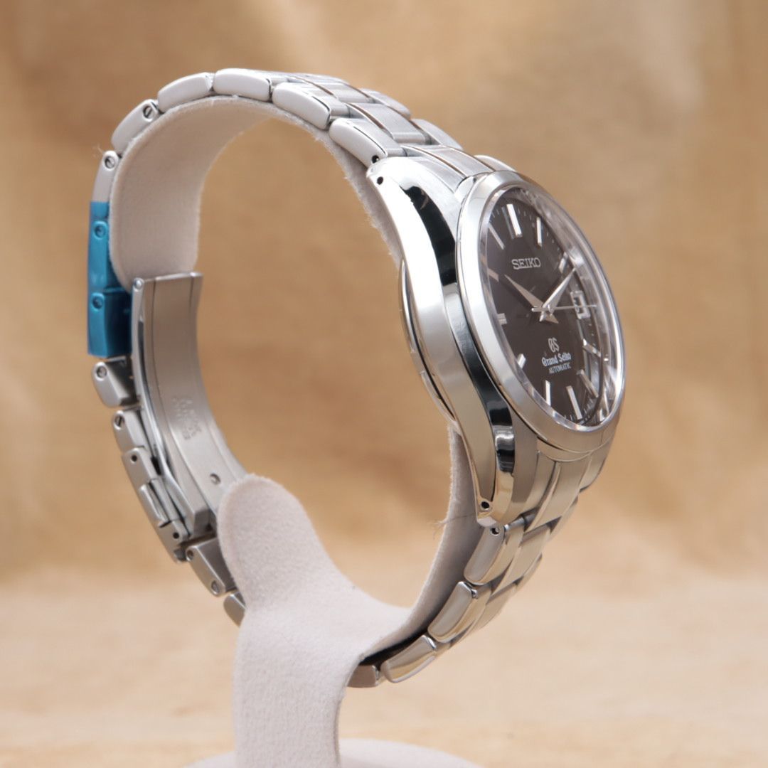 ブラック シルバー