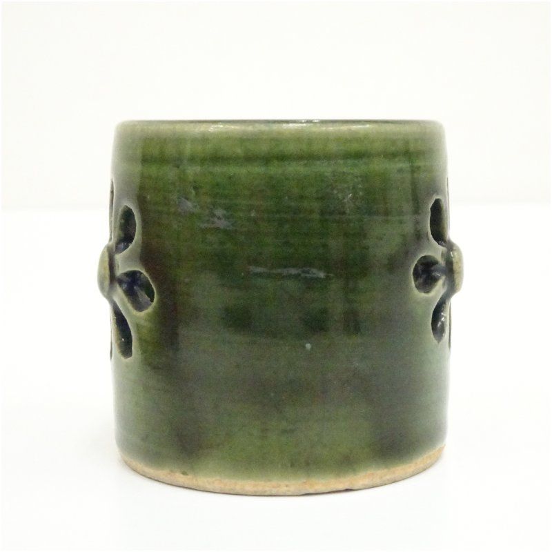 山口錠鉄造 織部菊透蓋置（共箱） 蓋置き 茶道 道具 茶道具 おしゃれ