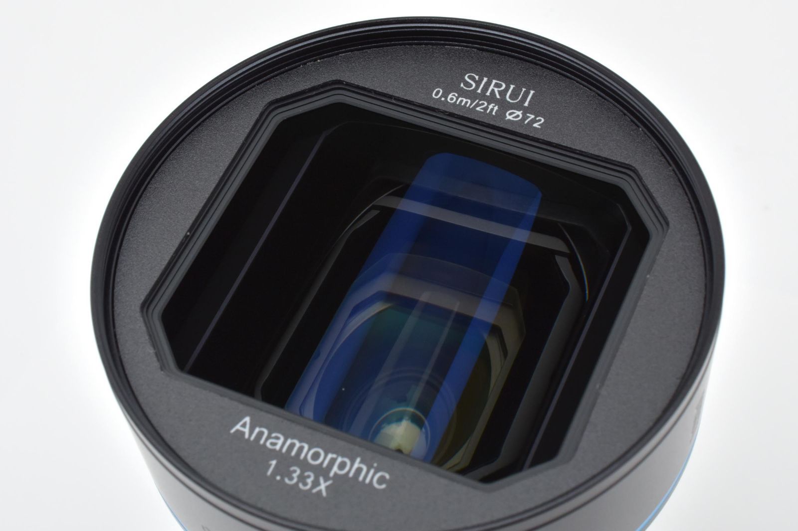 ☆美品☆ シルイ SIRUI 24mm F2.8 1.33X Anamorphic SR24-MFT アナモル