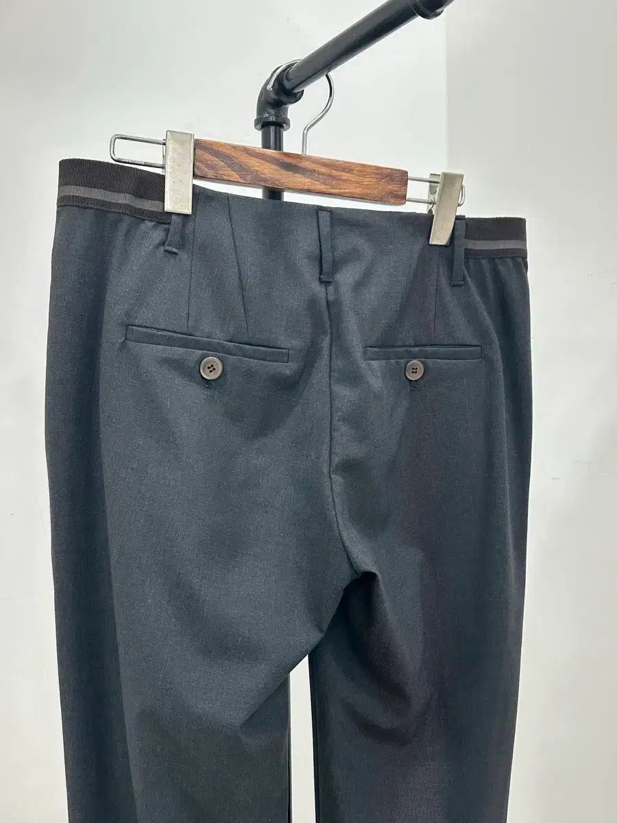 BRUNELLO CUCINELLI(ブルネロクチネリ) パンツ - メルカリ