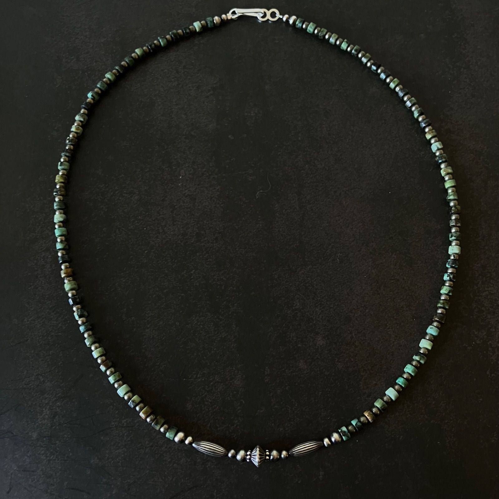 silver925ナバホパール×アフリカンターコイズ×パイライトのネックレス