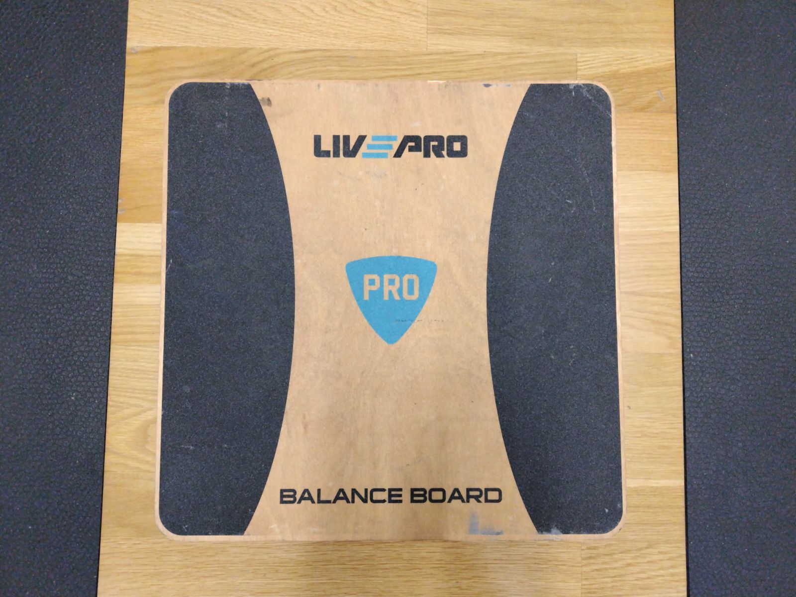 【中古】LIVE PRO　木製バランスボード