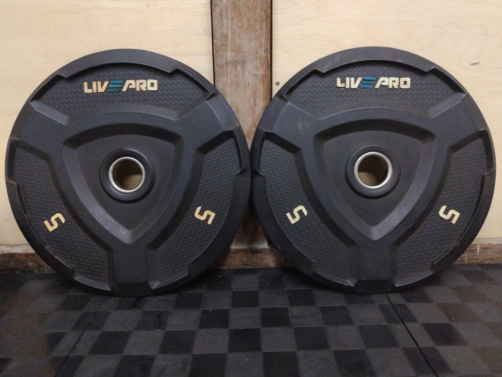 中古】LIVE PRO オリンピックプレート5kg（ペア） - メルカリ