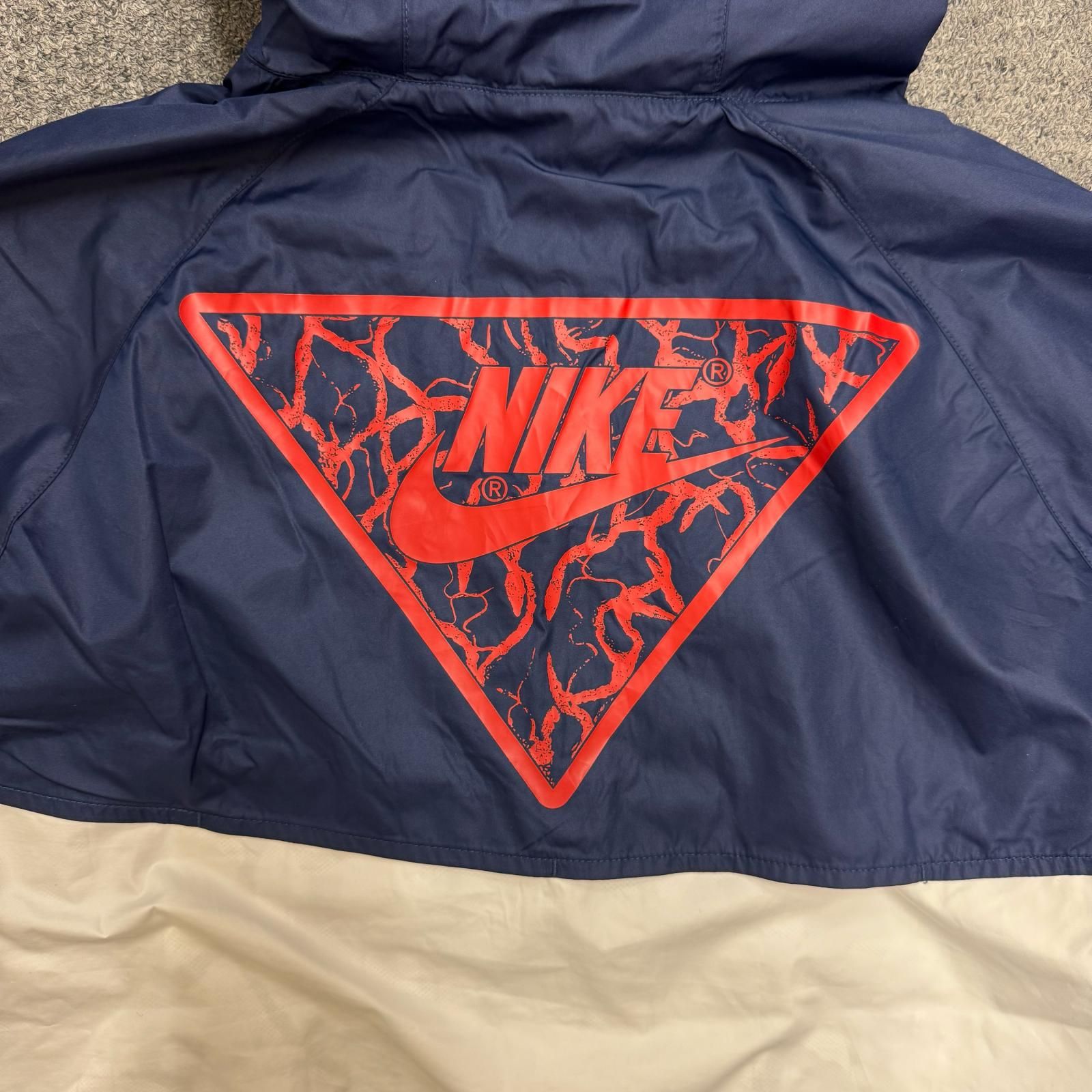 国内正規 NIKE Stranger Things Windrunner Jacket ストレンジャー