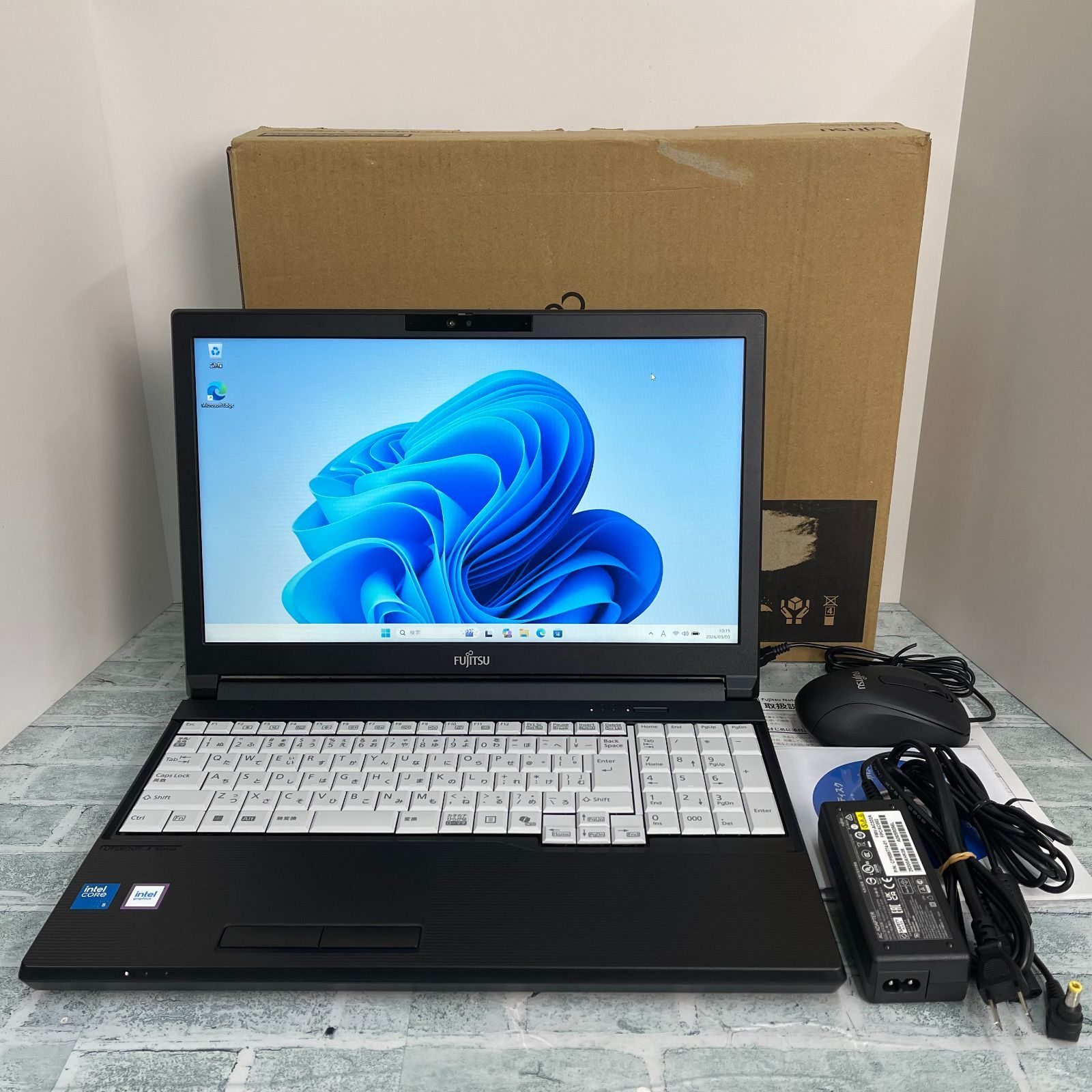 美品 富士通 LIFEBOOK A5513/RX 16GB/SSD256GB 顔認証 - メルカリ