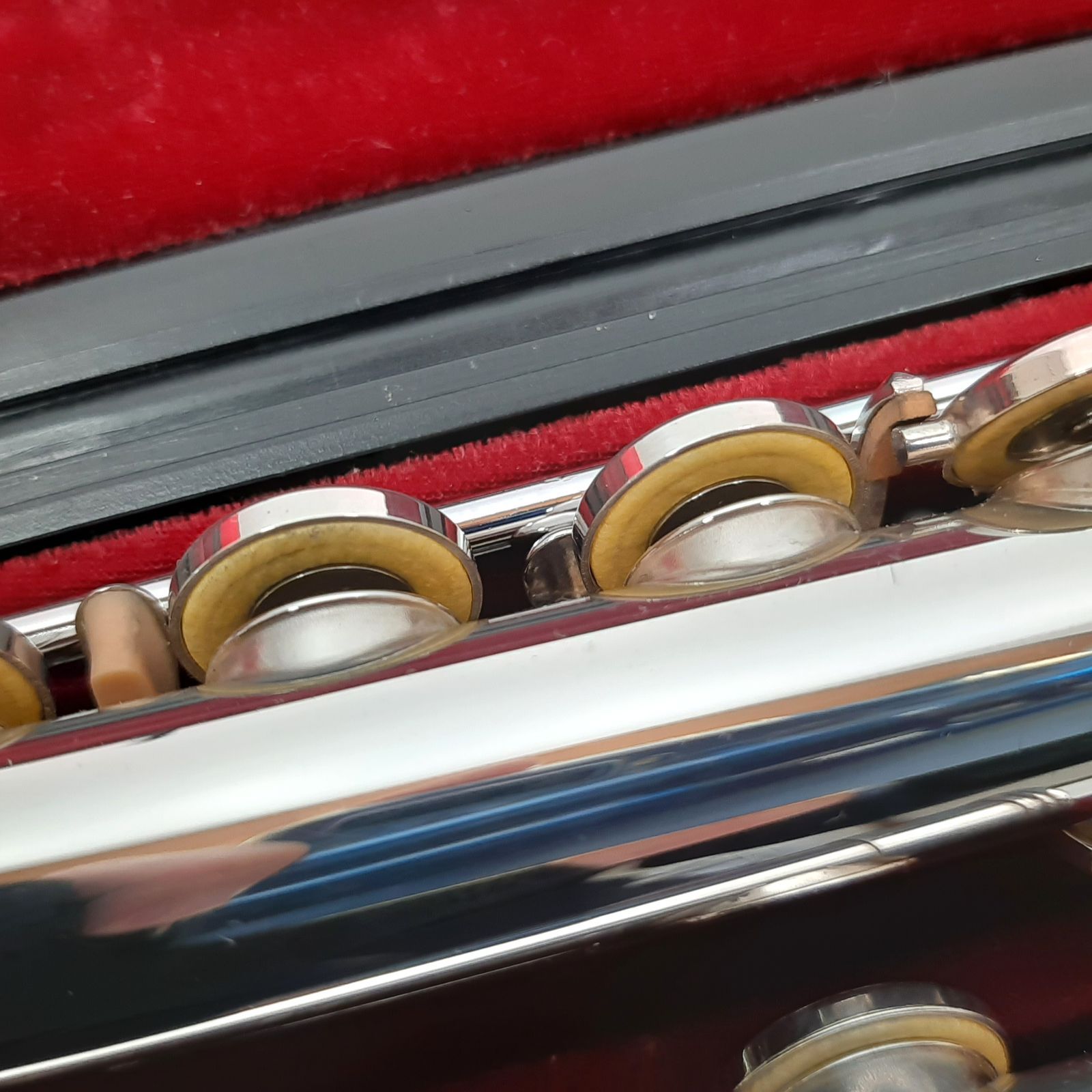 YAMAHA YFL-211S Eメカ ヤマハ フルート ハードケース付き 257414