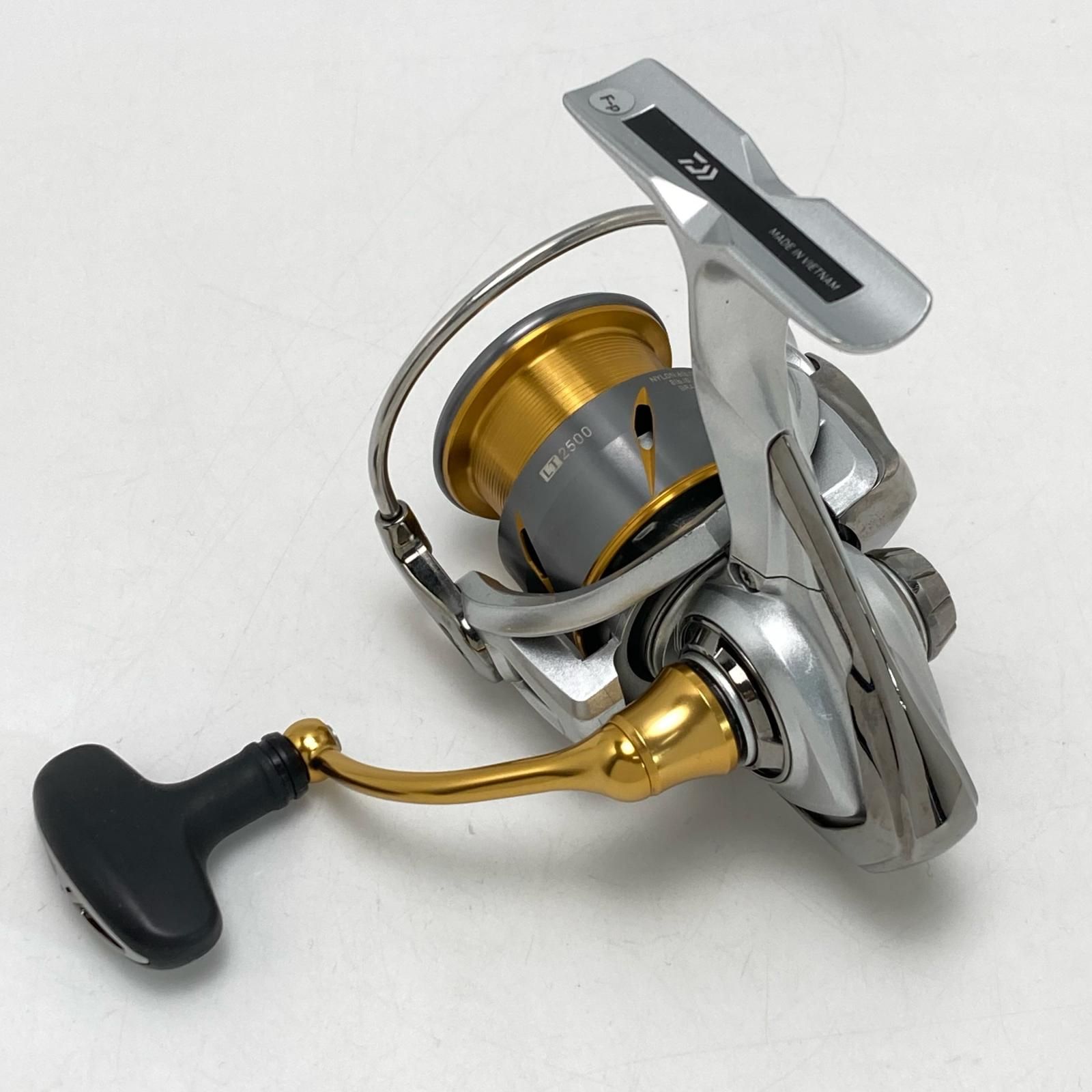 DAIWA ダイワ 21 フリームス LT2500 041488 スピニングリール - メルカリ